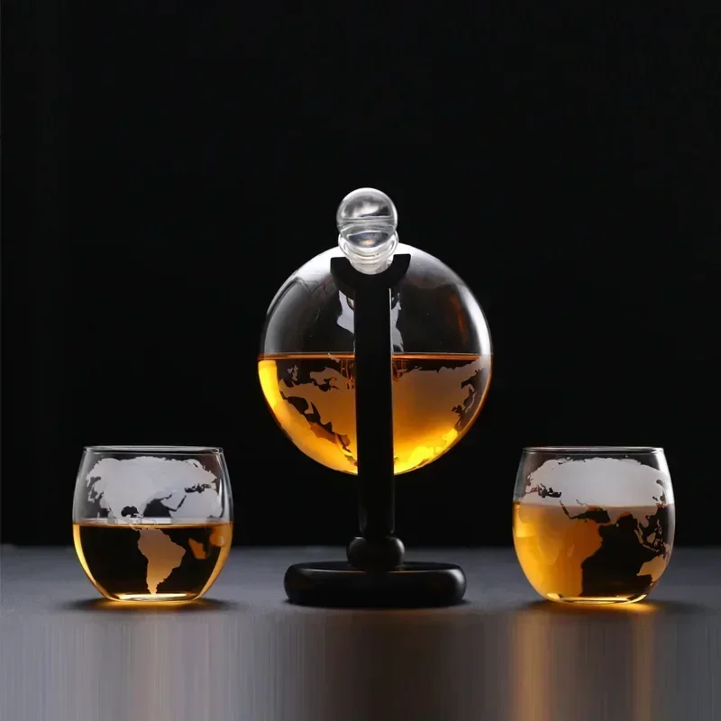 Globe Whiskey Decanter Set Lea - đánh giá và giá Decanter Globe Set