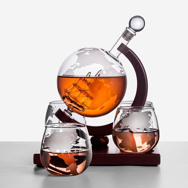 Quả Cầu Bình Đựng Sáng Tạo Kín - đánh giá và giá Decanter Globe Set