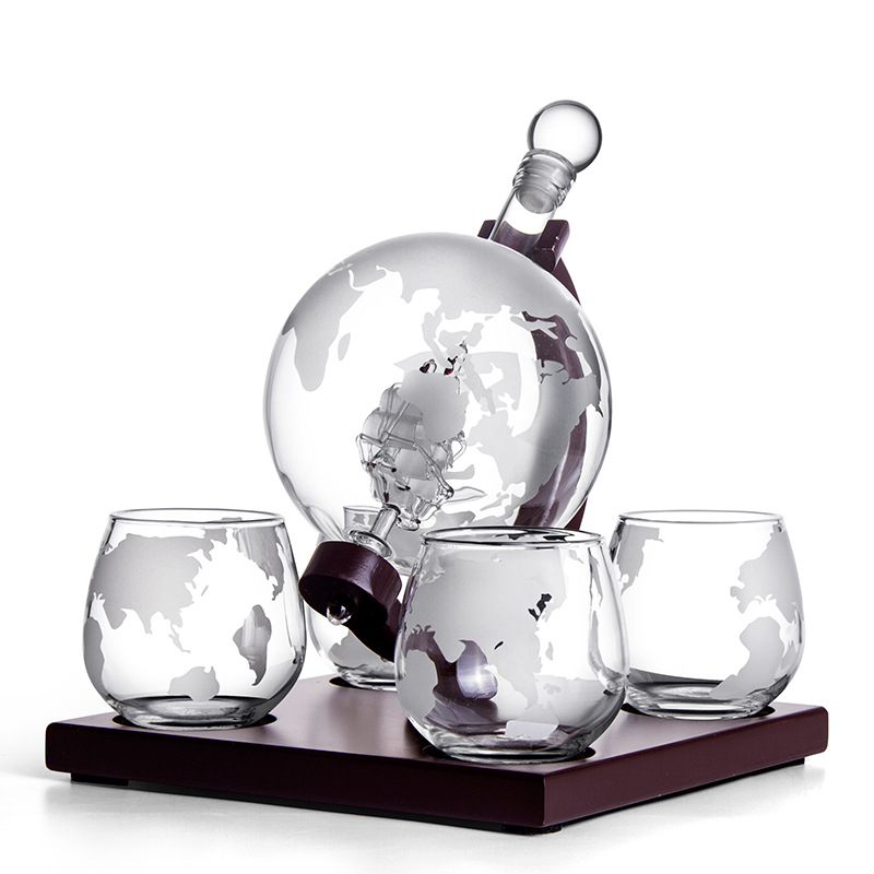 Quả Cầu Bình Đựng Sáng Tạo Kín - đánh giá và giá Decanter Globe Set