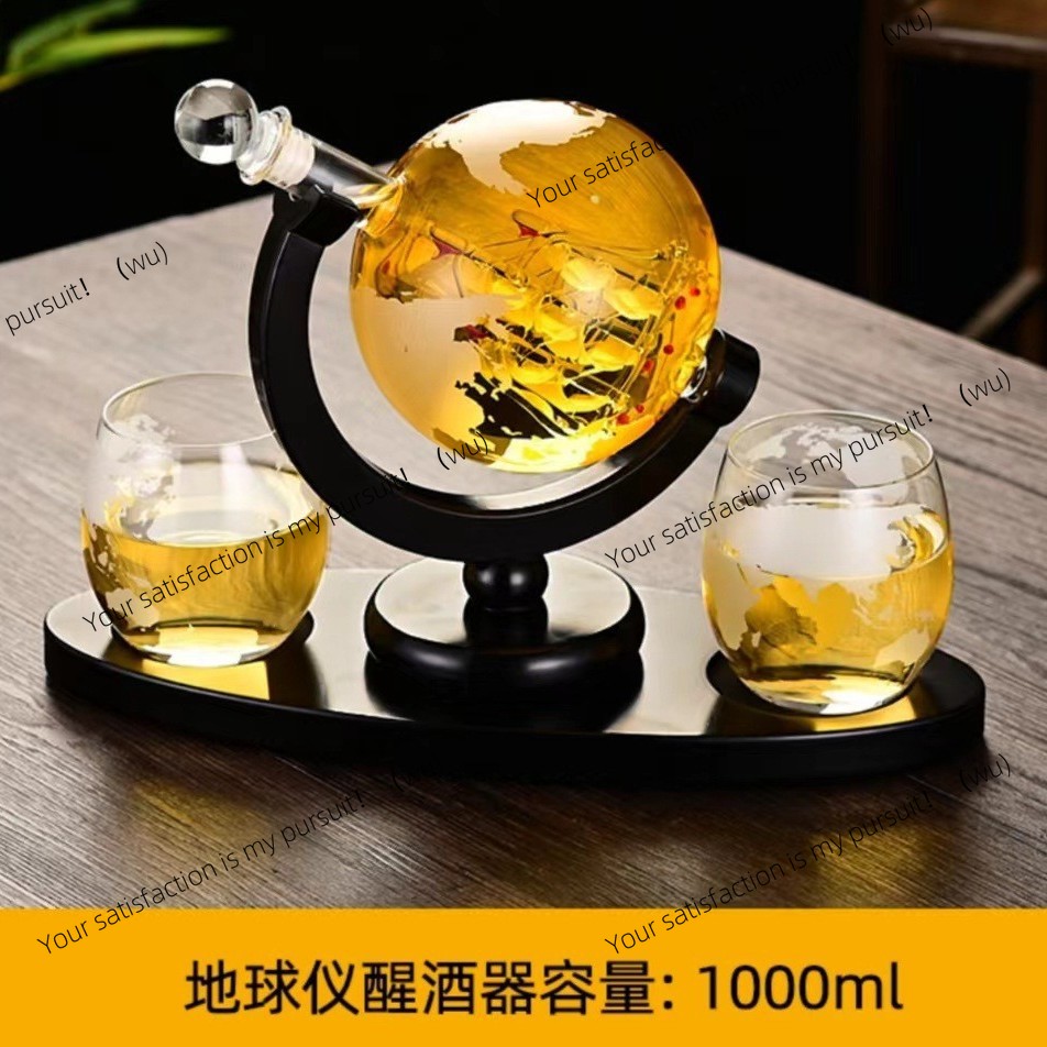 Creative Whiskey Glass Bottle  - đánh giá và giá Decanter Globe Set